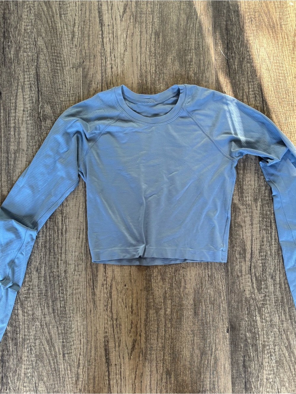 lululemon athletica Light Blue Long-Sleeve Crop Top